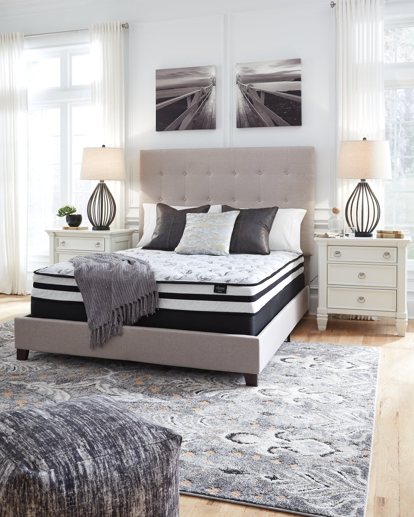 Compact boxed mattress packaging