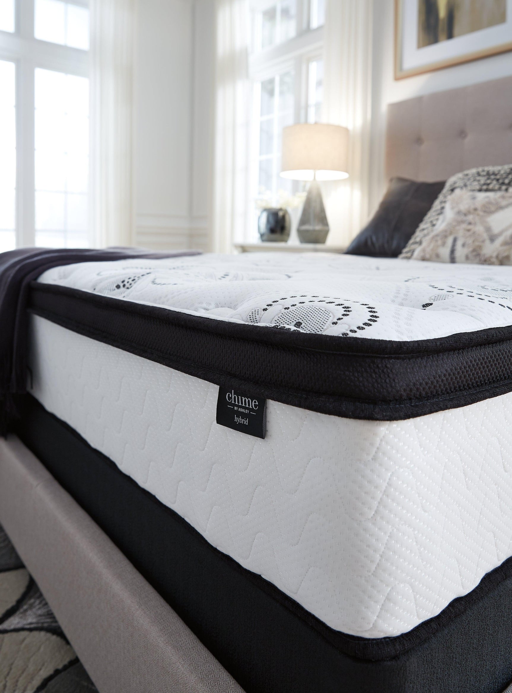 Cross-section showing Chime mattress layers including gel memory foam and pocketed coils