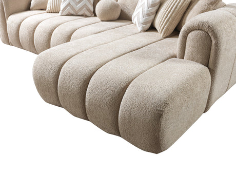 Main view highlighting the sectional design