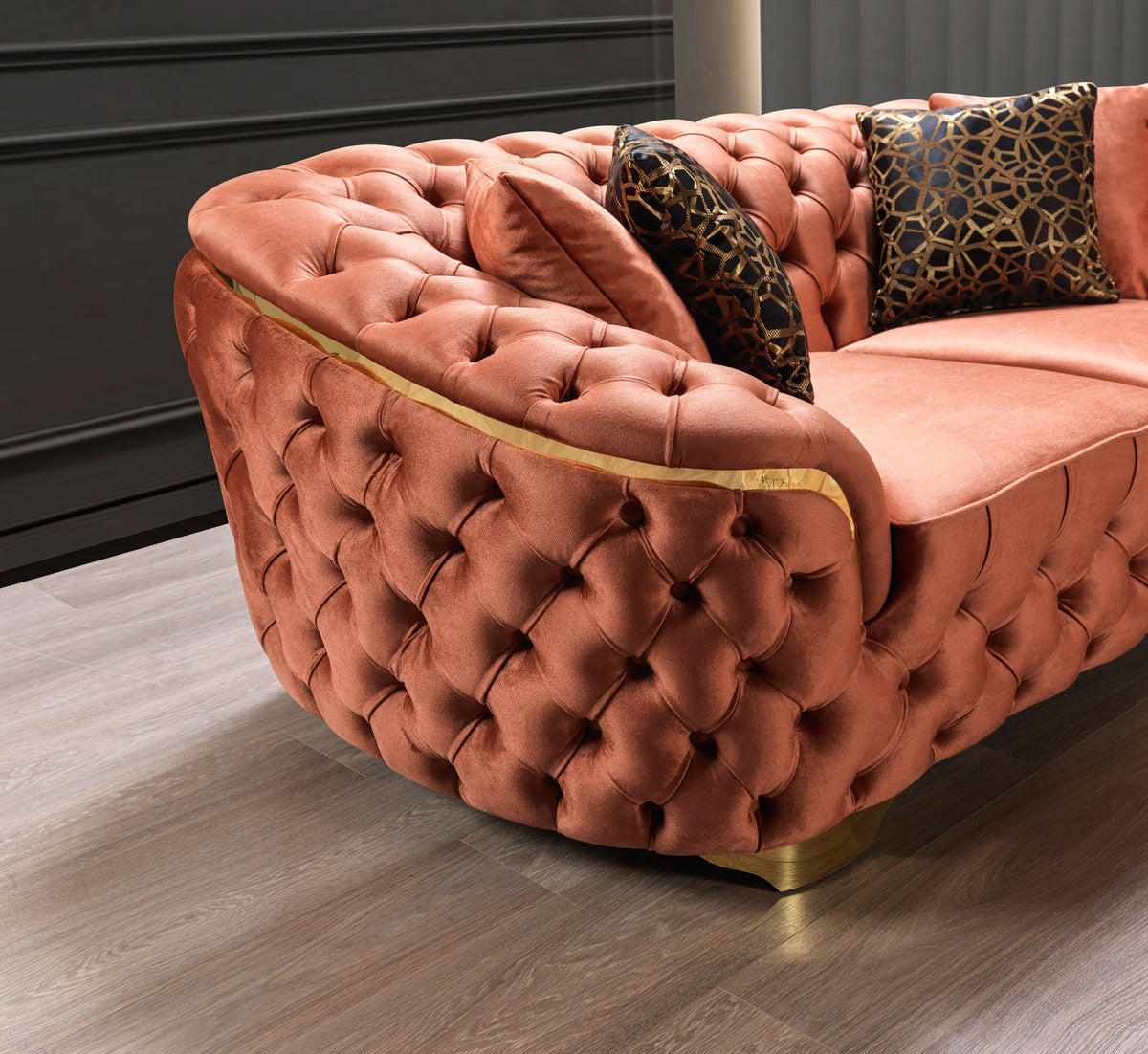 Close-up of armrest with velvet finish