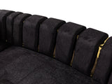 Side angle highlighting sectional sofa curve