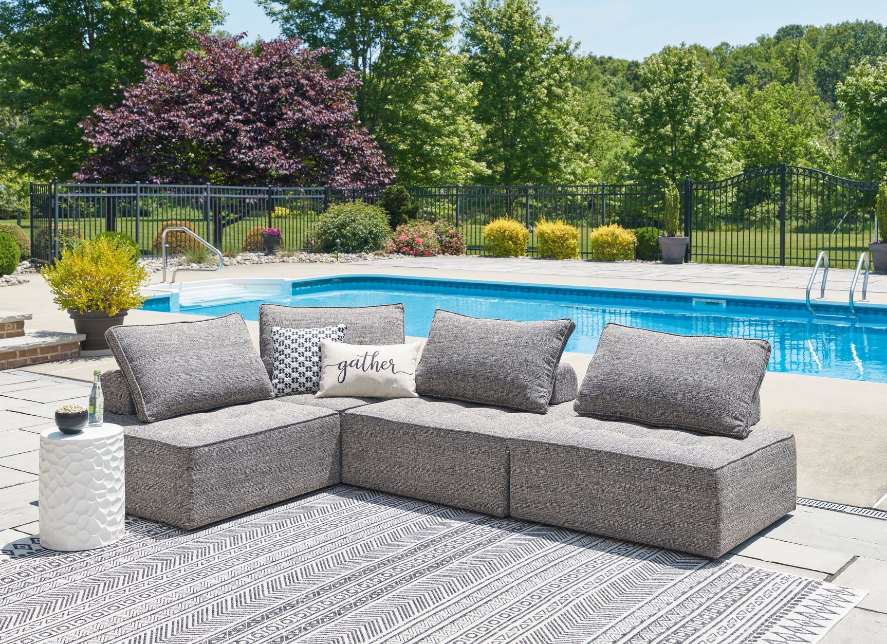Side view of Bree Zee 4-piece outdoor sectional