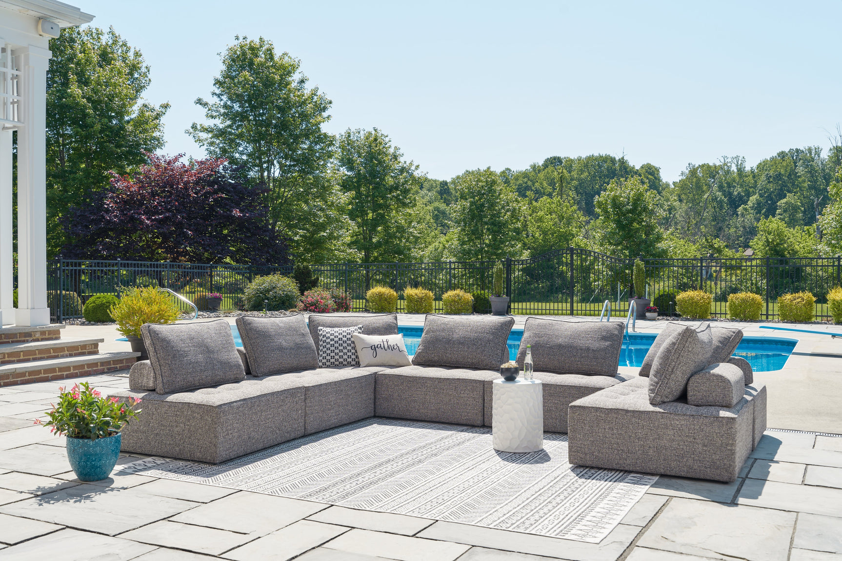 Bree Zee Outdoor Sectional side view