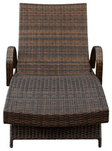 Kantana Chaise Lounge head-on view