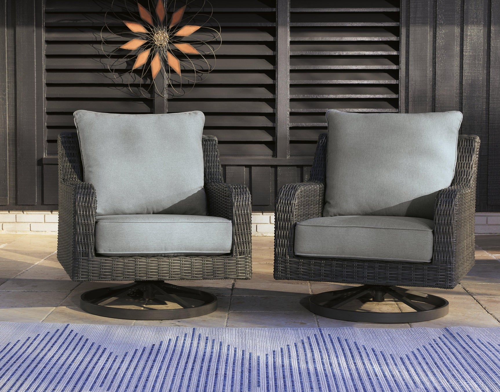 Elite Park gray outdoor swivel lounge chair seat and arm detail