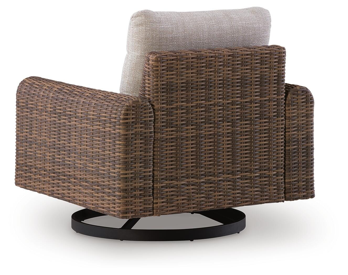 Close-up of Dolan Creek resin wicker finish