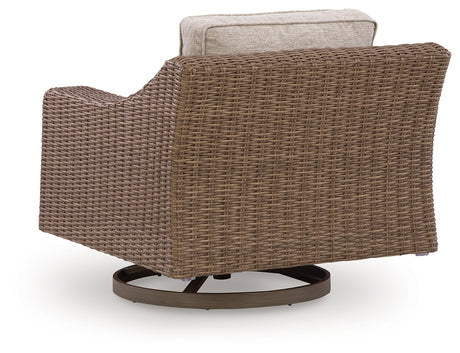 Laguna Heights outdoor lounge chair, head-on