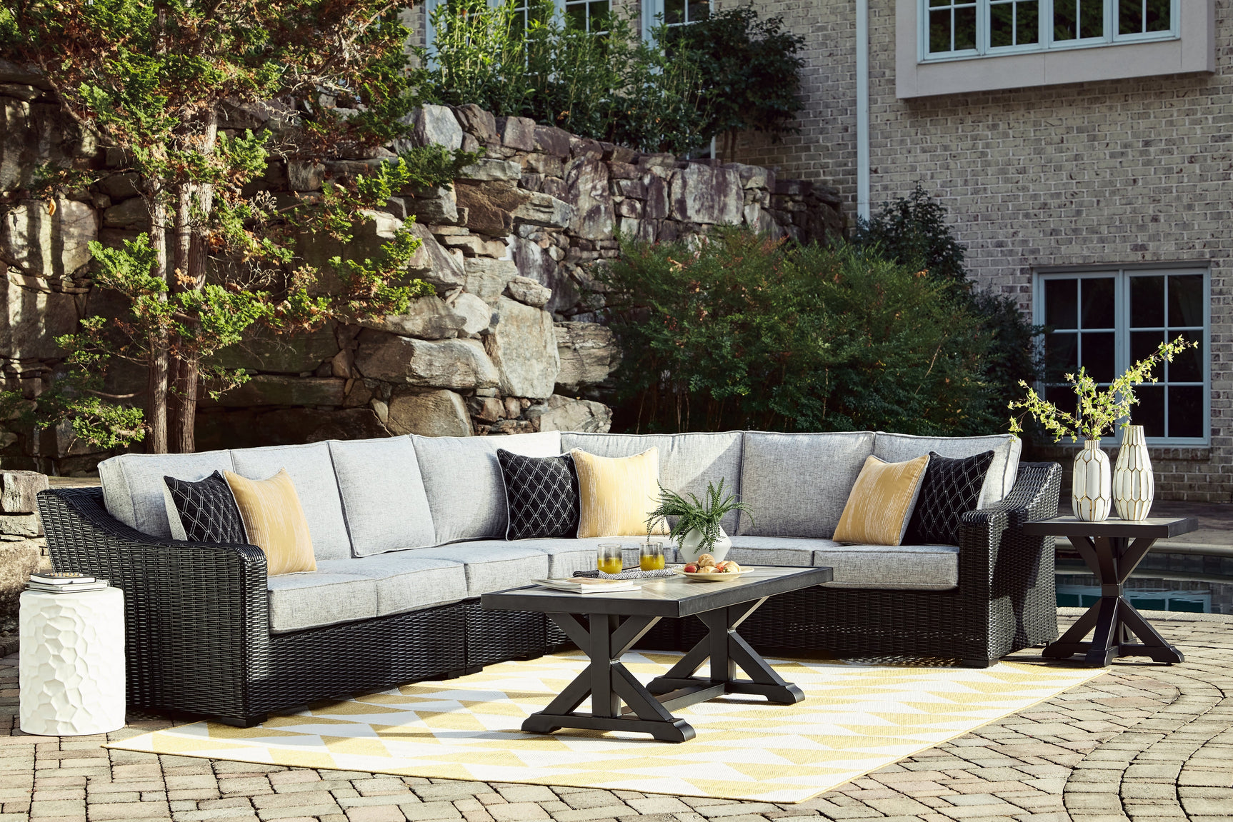 Beachcroft black and light gray outdoor end table top view