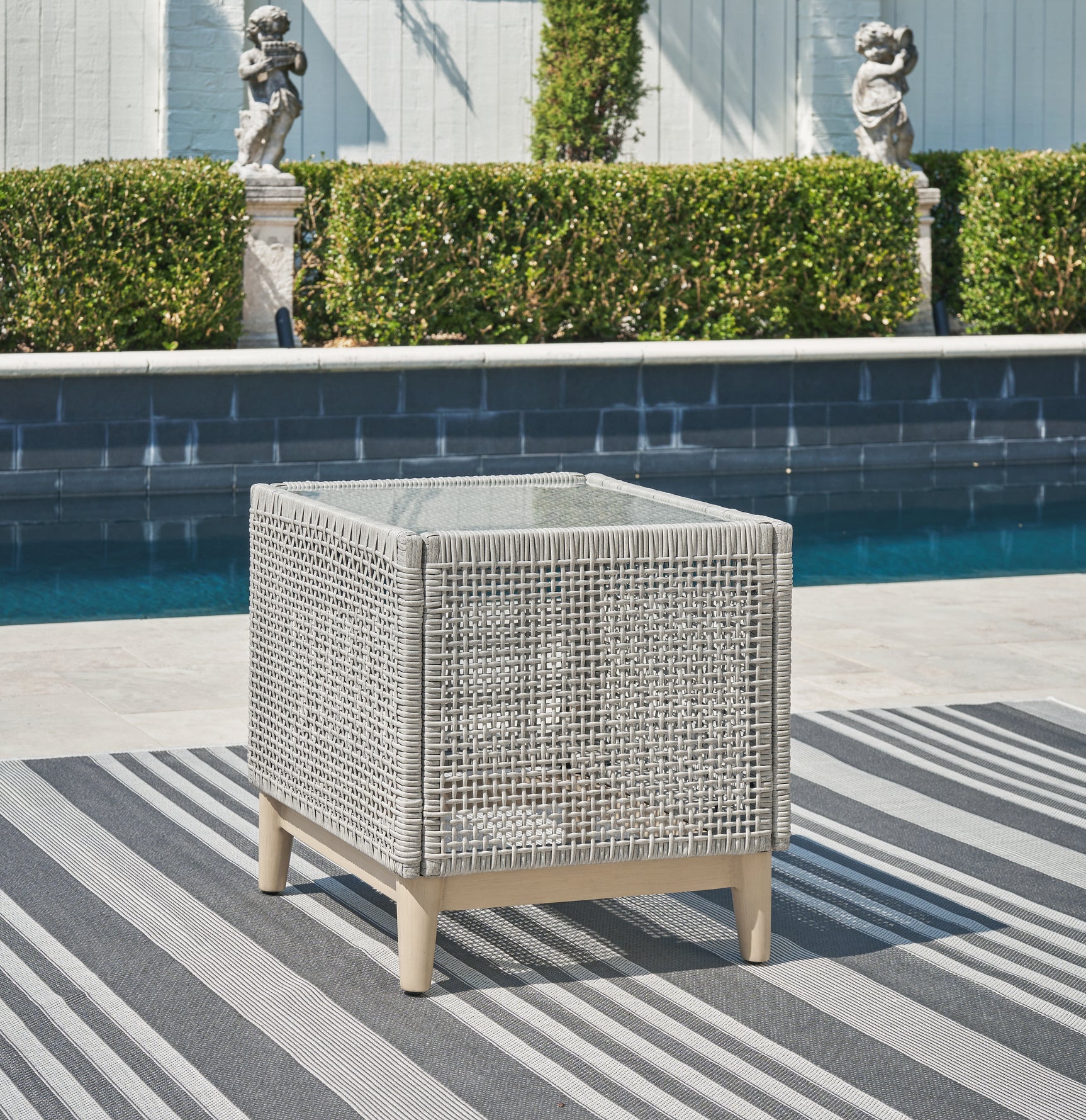 Outdoor lounge chair cushion and back support