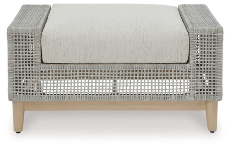 Seton Gray Creek lounge chair top view