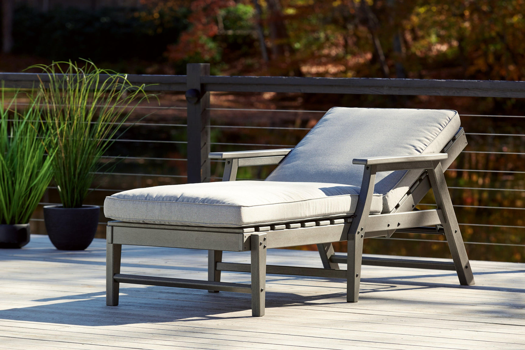 Top view of cushion and seat on Visola Gray Chaise Lounge