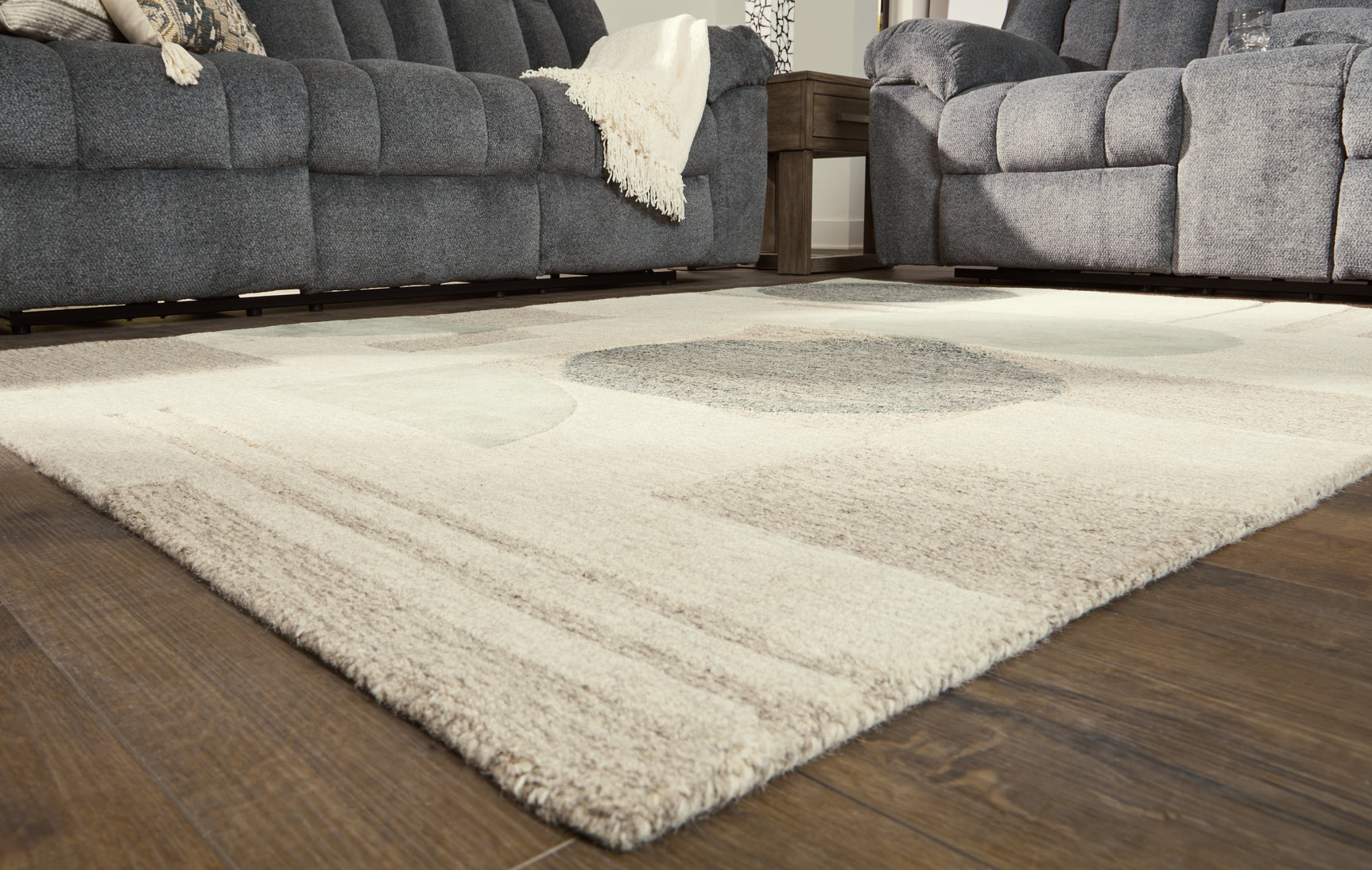 Dallane Linen Blue Green 5' X 7' Rug