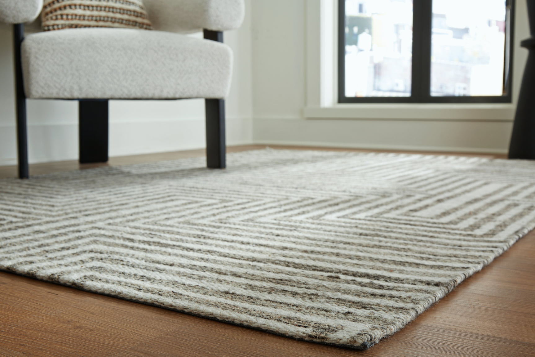 Side view of Jossen rug texture and fabric