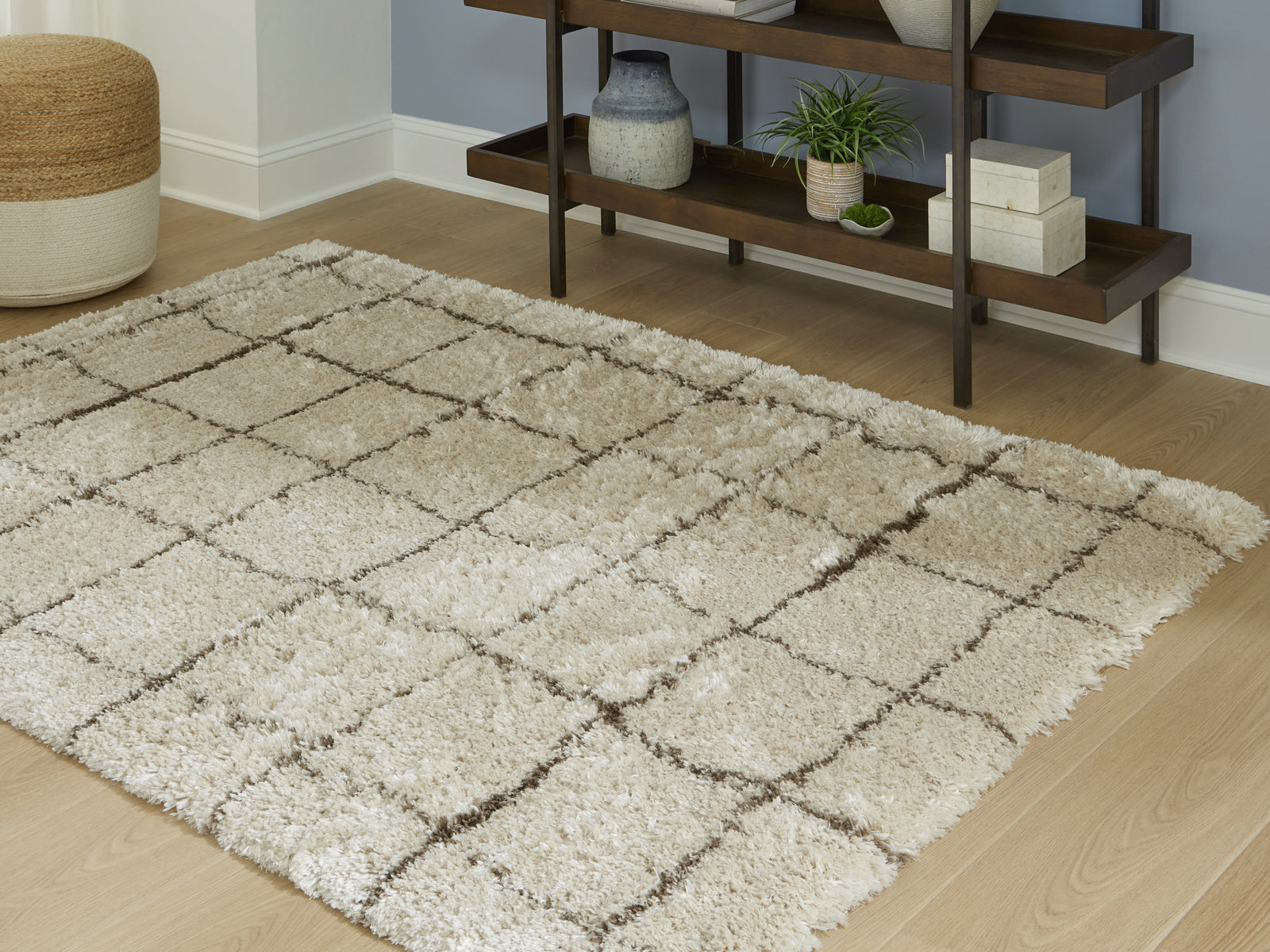 Wrenlow Cream/Brown 5' x 7' Rug