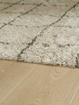Wrenlow Cream/Brown 5' x 7' Rug
