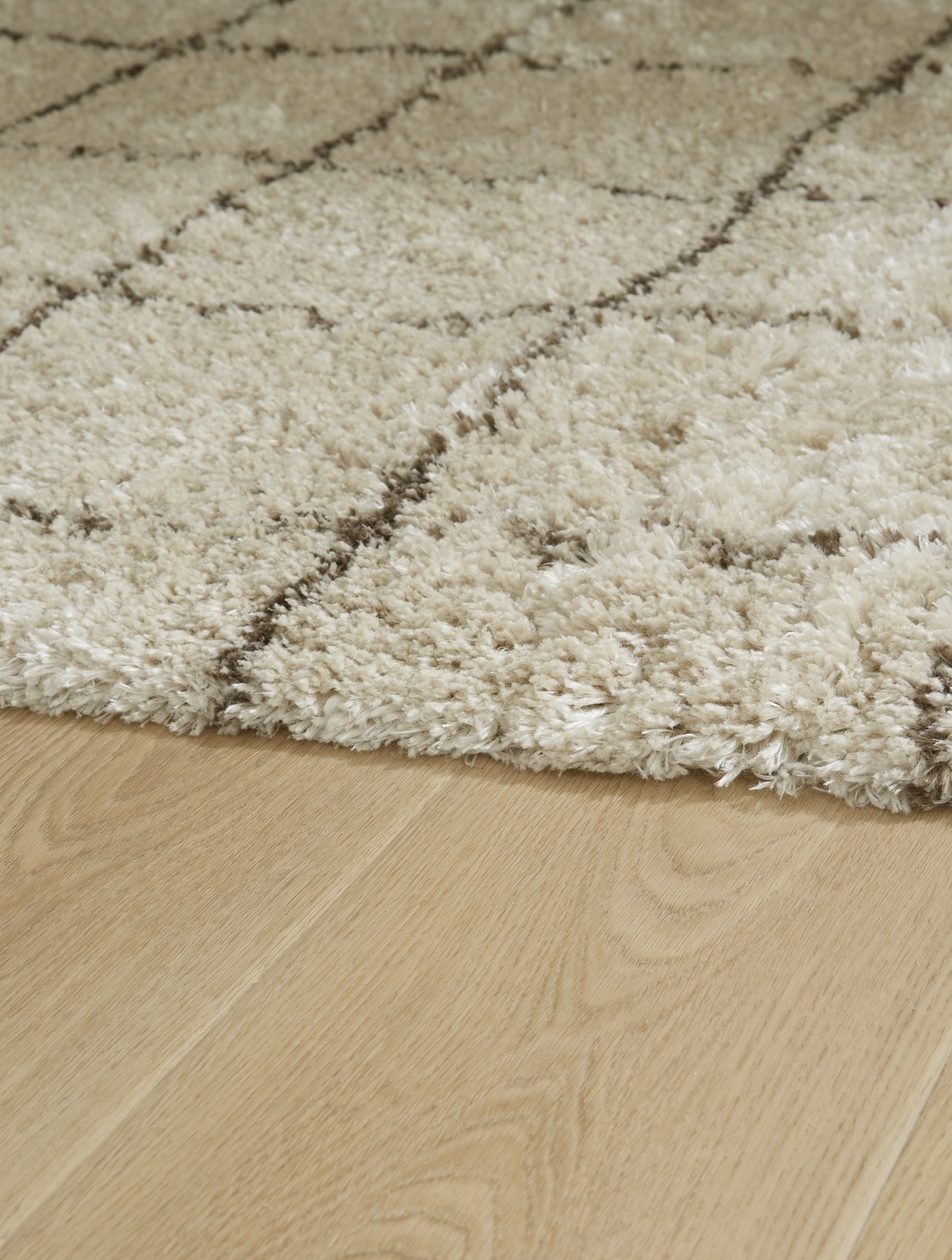 Wrenlow Cream/Brown 5' x 7' Rug