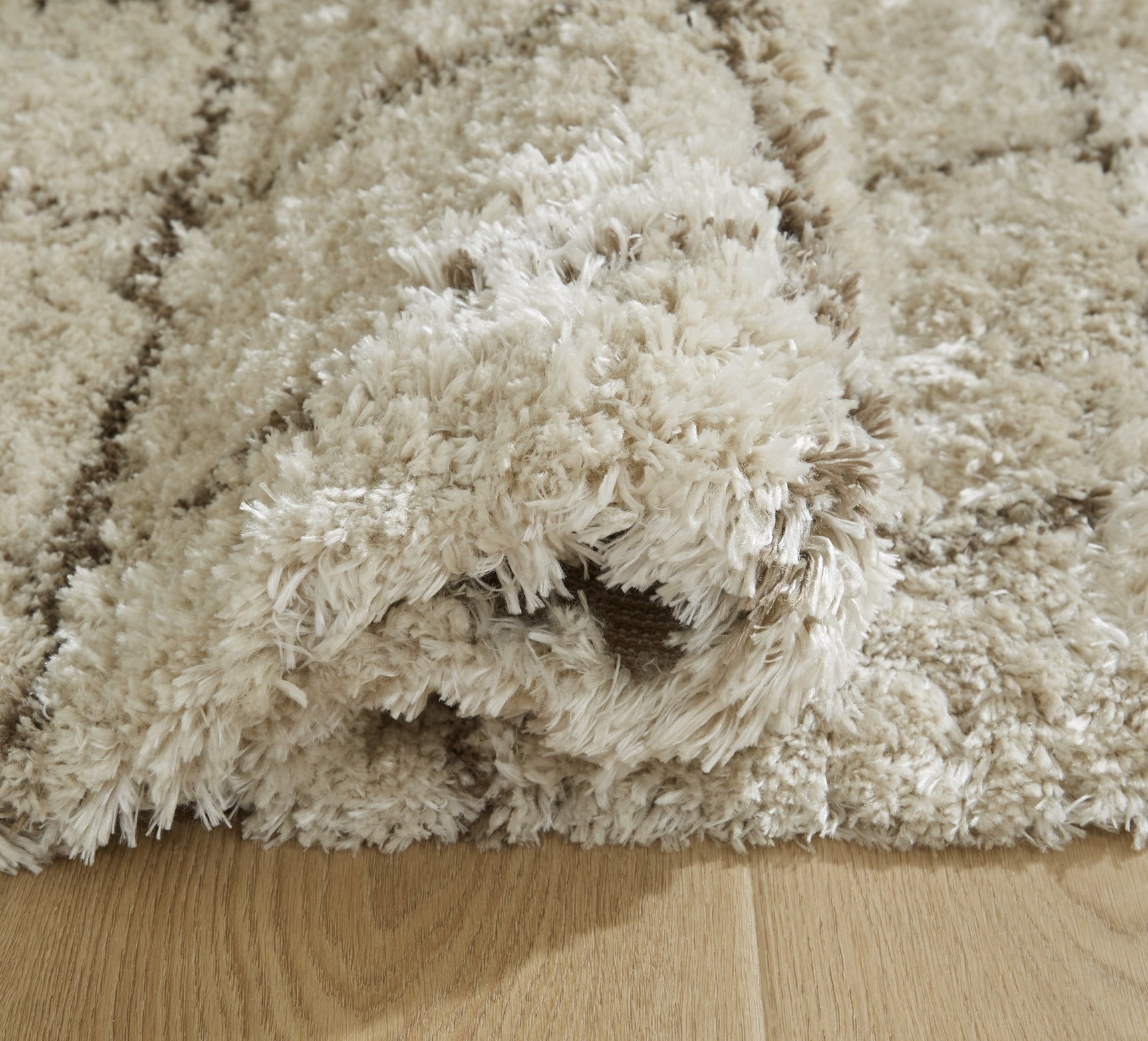 Wrenlow Cream/Brown 5' x 7' Rug