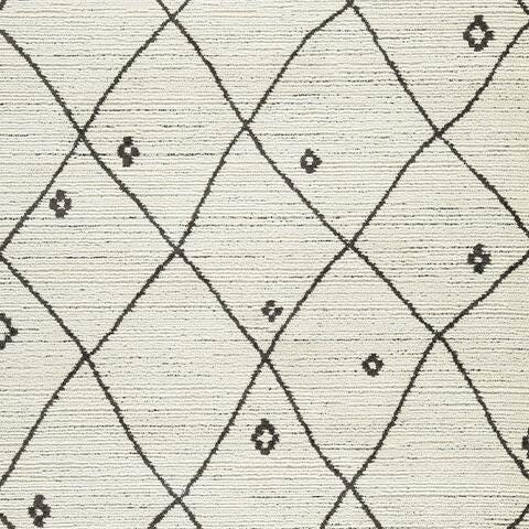 Fenriston Cream/Black Medium Rug finish detail