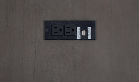 Alternate USB charging port detail