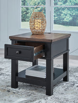 Wildenauer End Table USB charging ports detail
