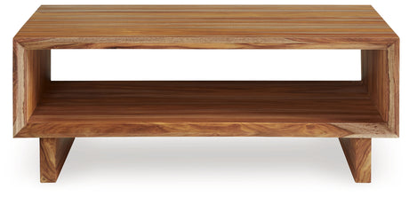 Close-up of Dressonni table wood finish and texture