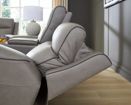 Adjustable headrest feature on loveseat