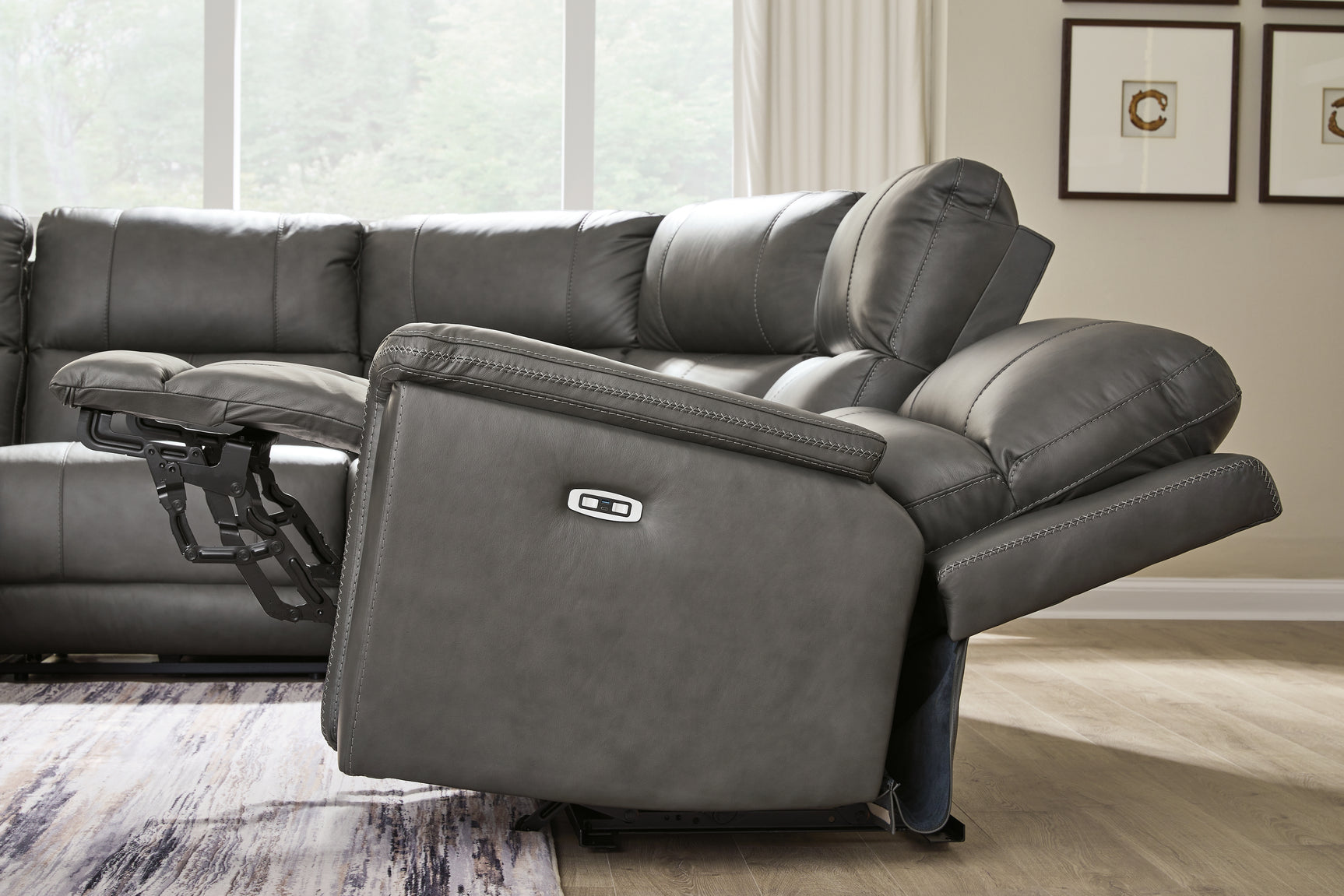 Sectional in zero-gravity reclined position