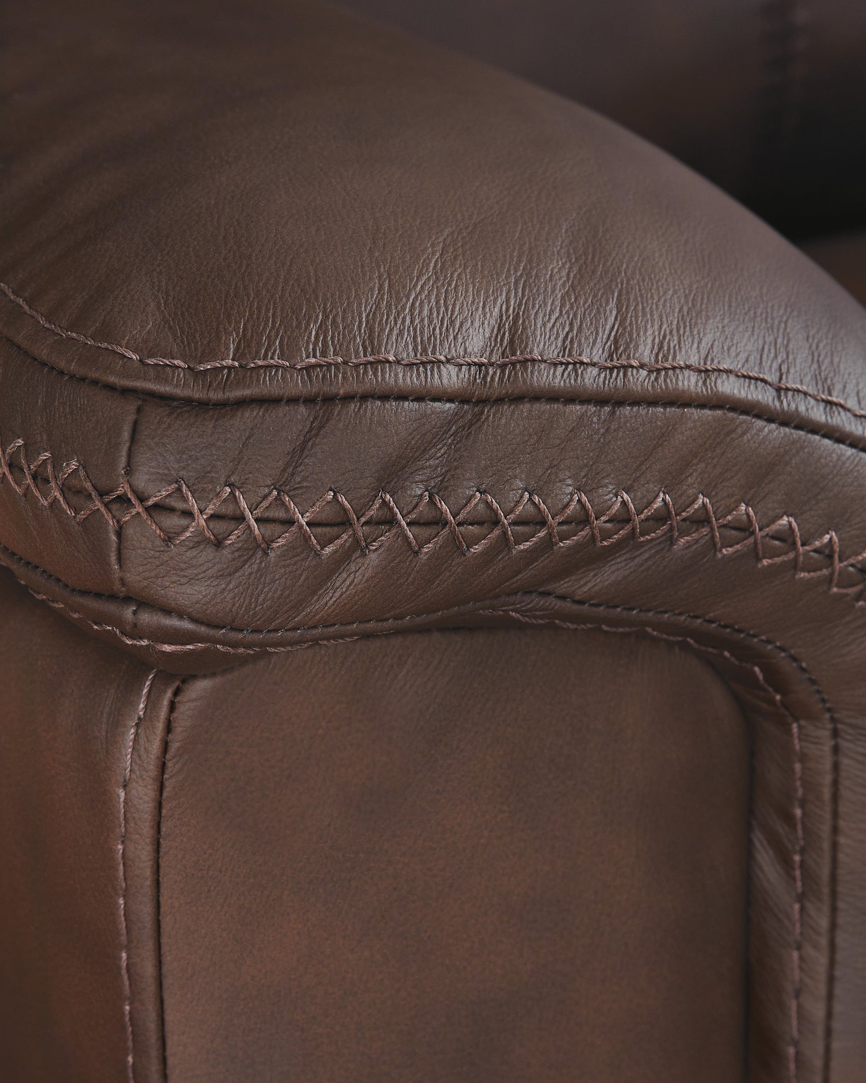 jumbo stitch detail on Bleckley Espresso Leather Power Recliner