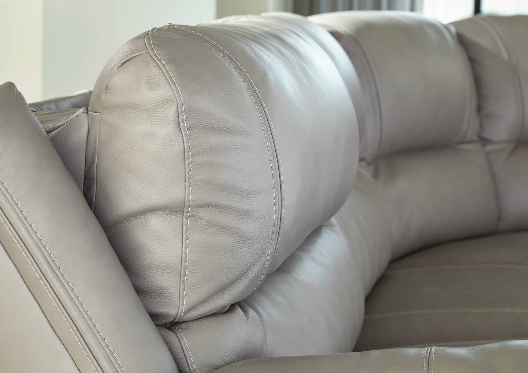 Attached cushion seating detail