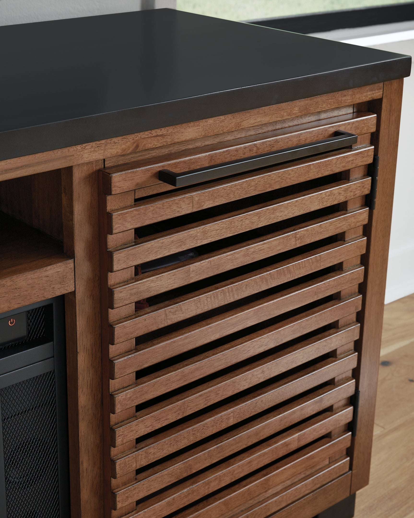 Kallari TV Stand door handle close-up