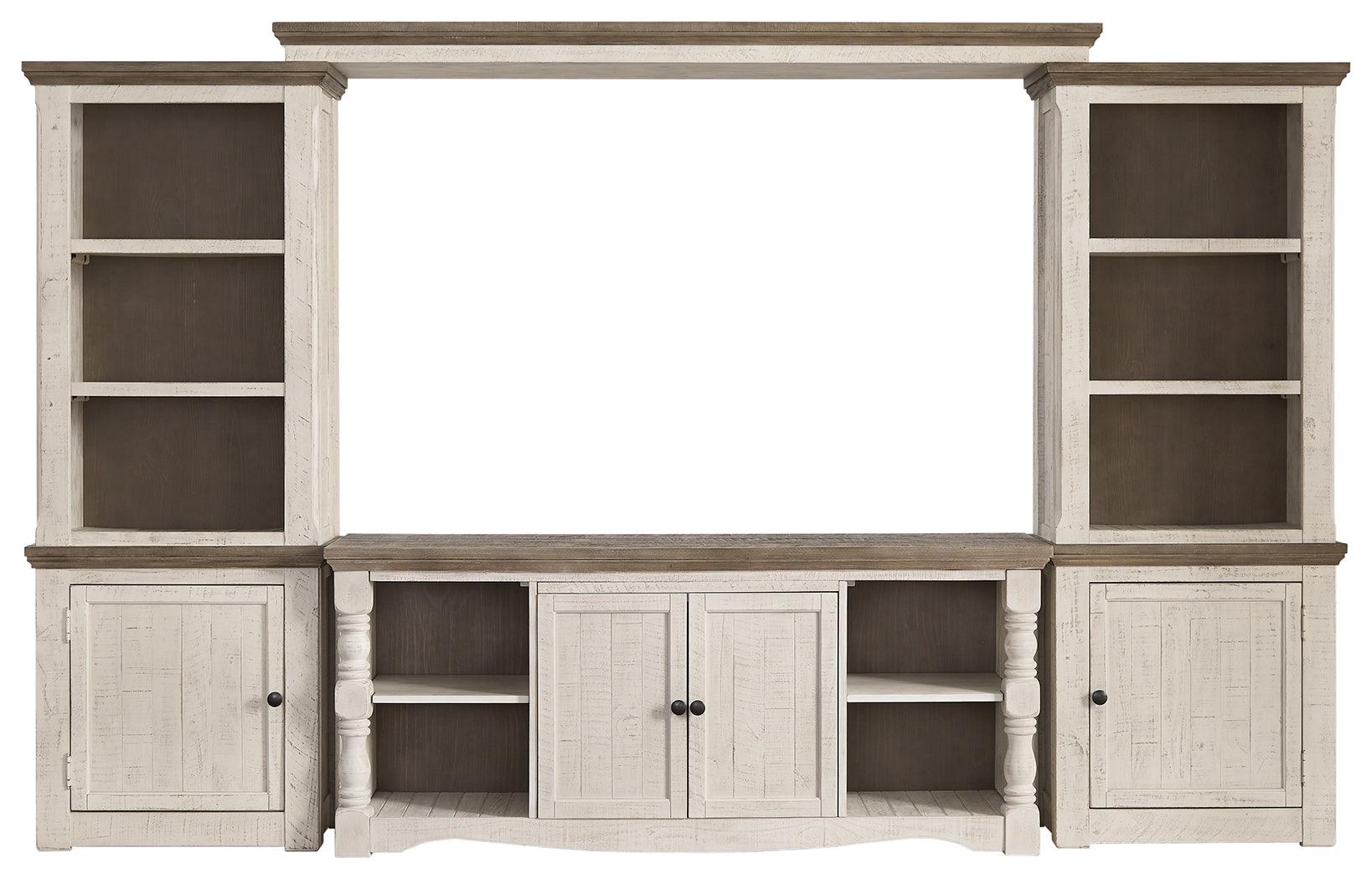 Living room setting with Havalance entertainment center