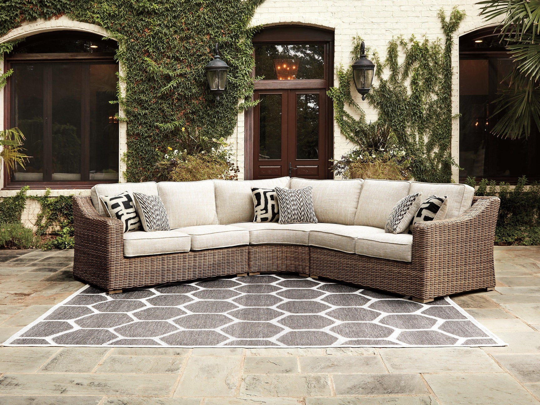 Beachcroft sectional set with pillows view 4