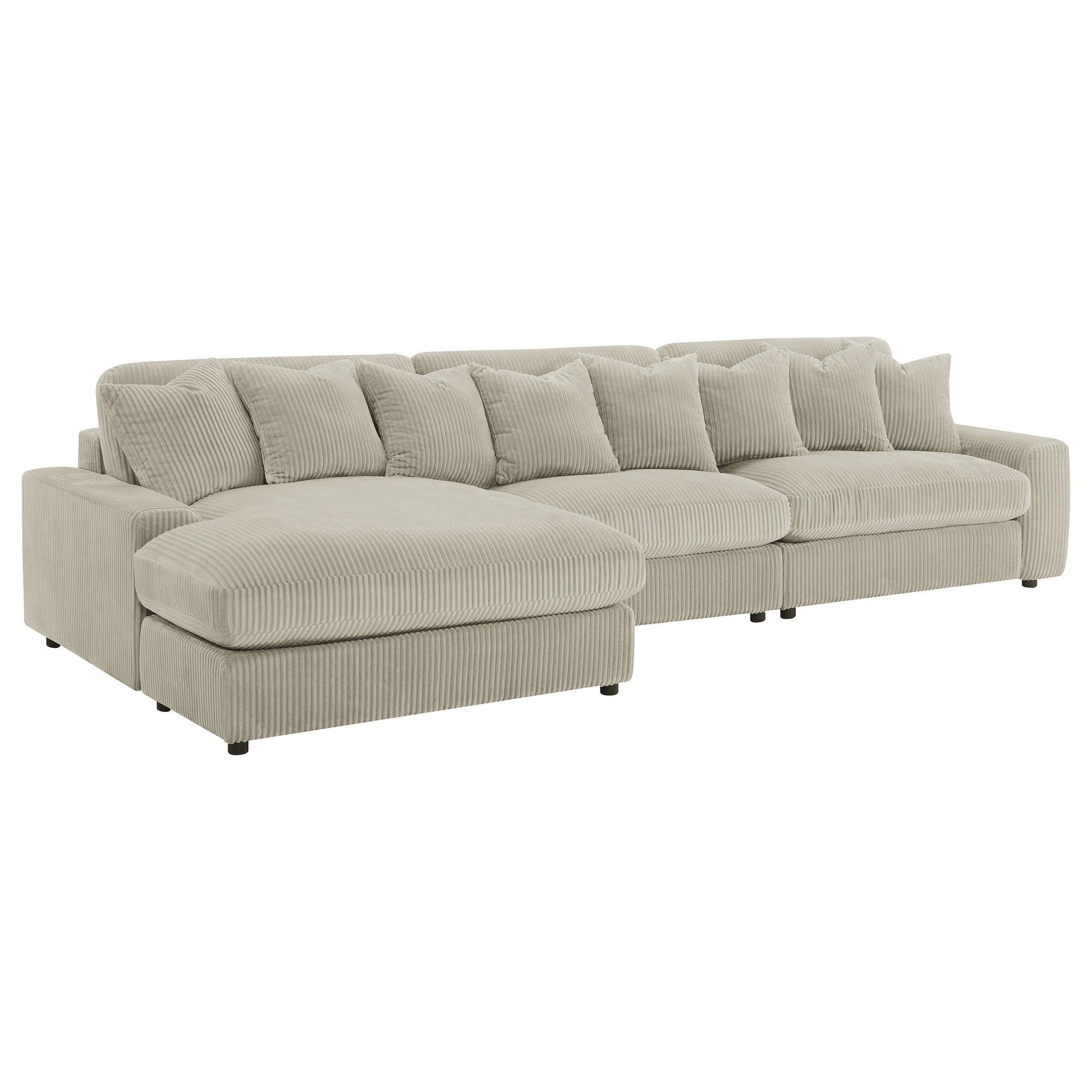 Living room with Blaine reversible chaise sectional sofa