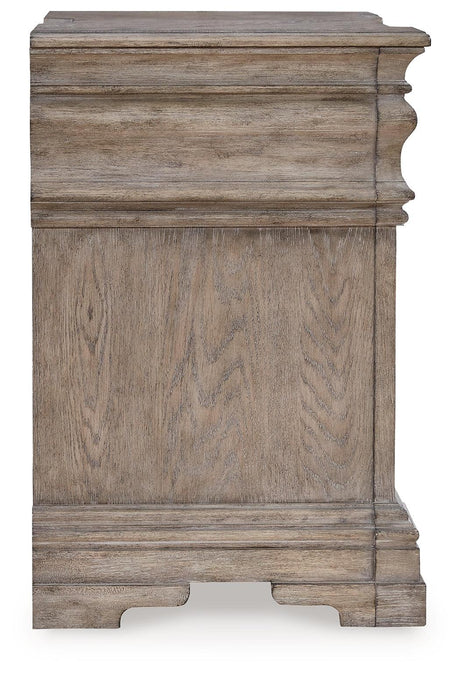 Blairhurst Nightstand decorative column detail