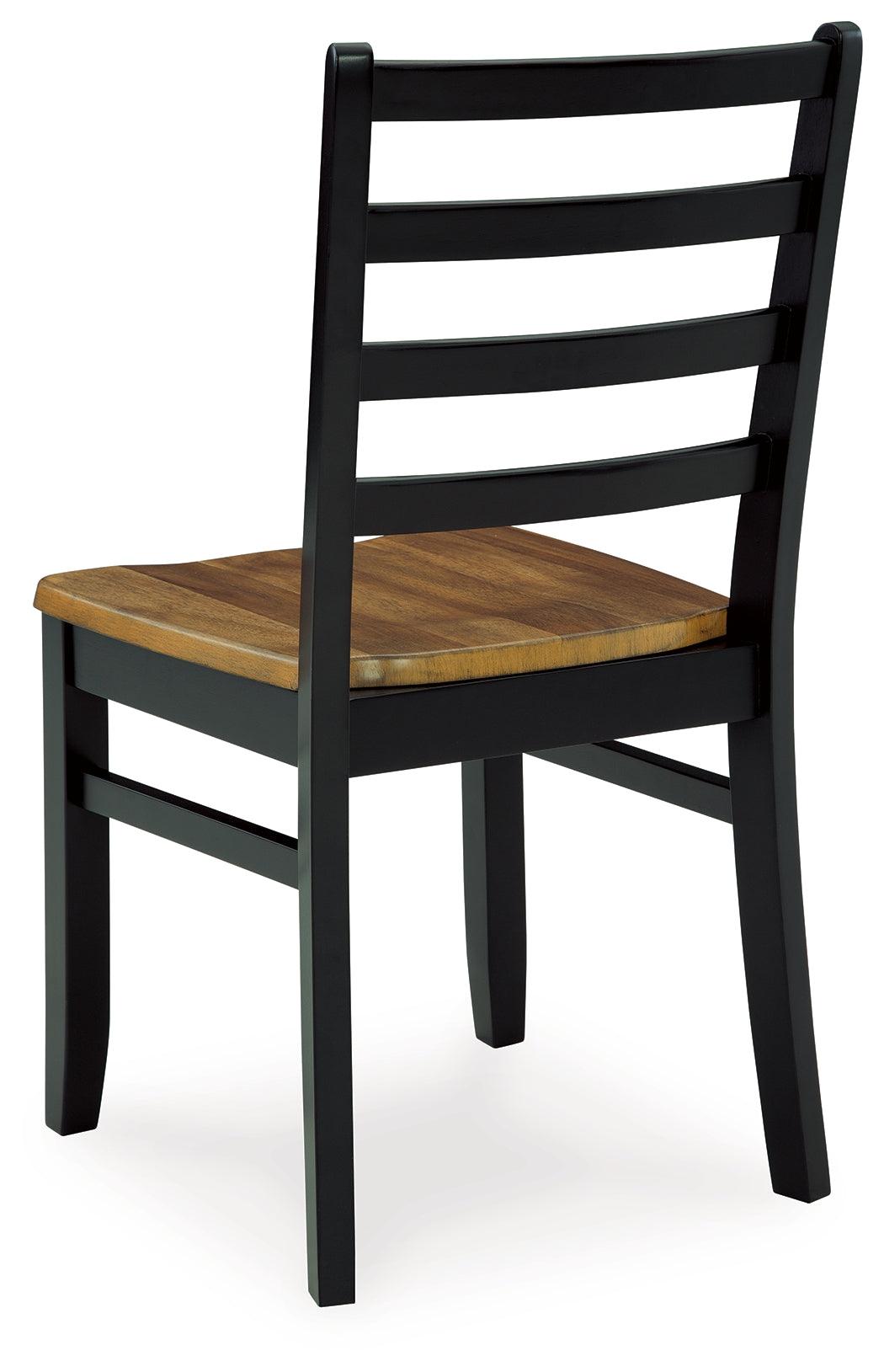 Ladderback chair seat and back detail in Blondon set