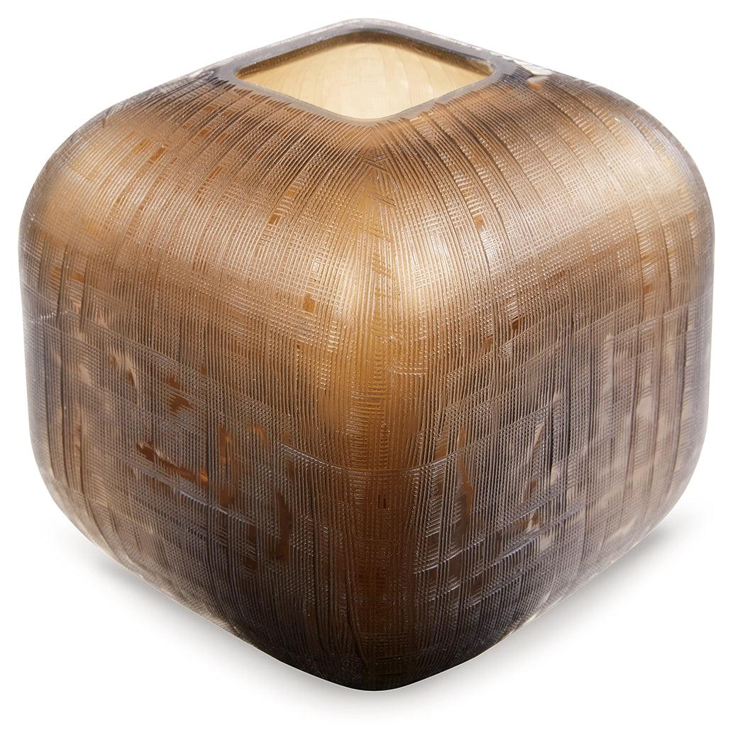 Capard Vase artistic display