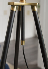 Cashner Black/gold Finish Floor Lamp - Ella Furniture