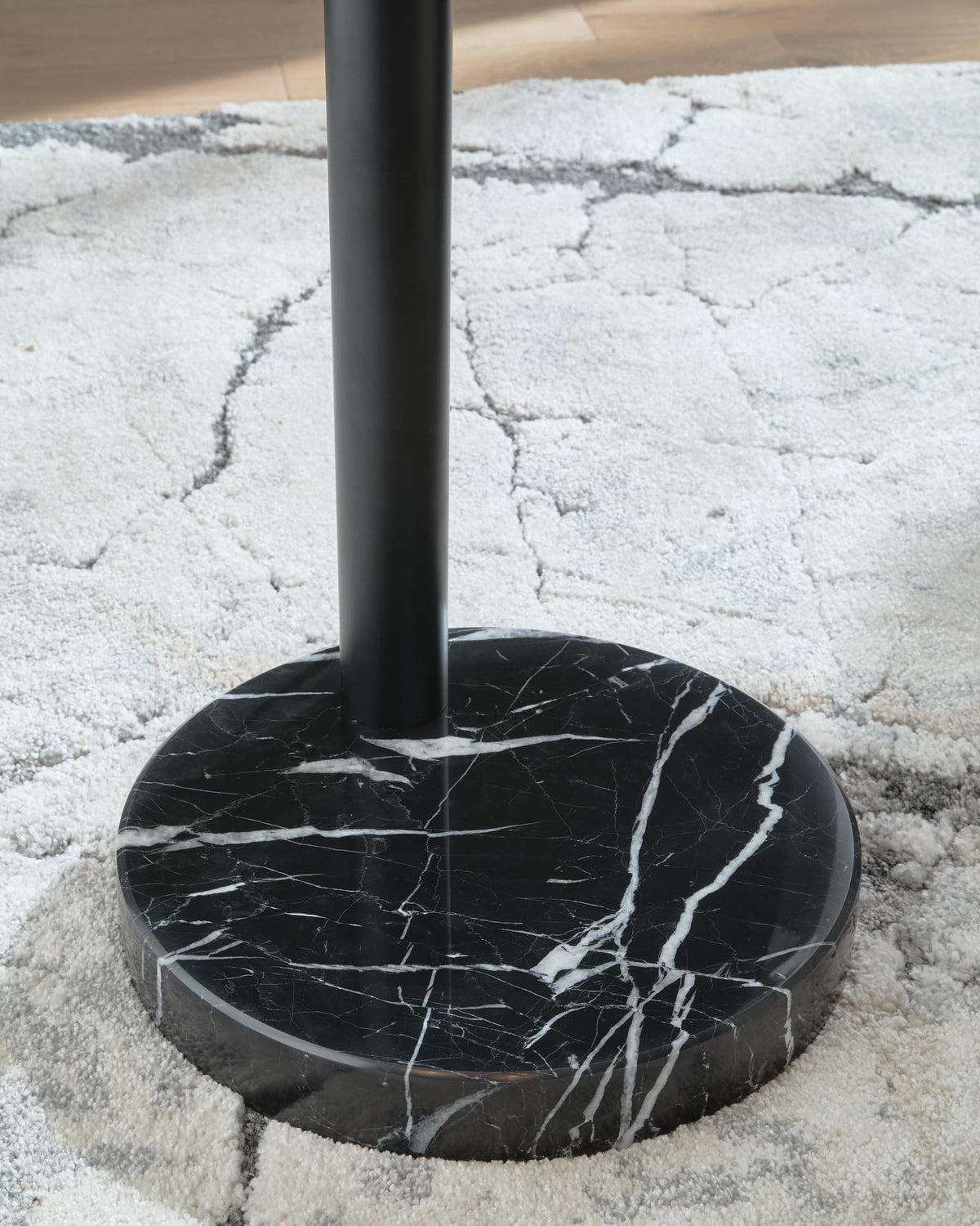 Gibbswellner Black Arc Lamp — detail view