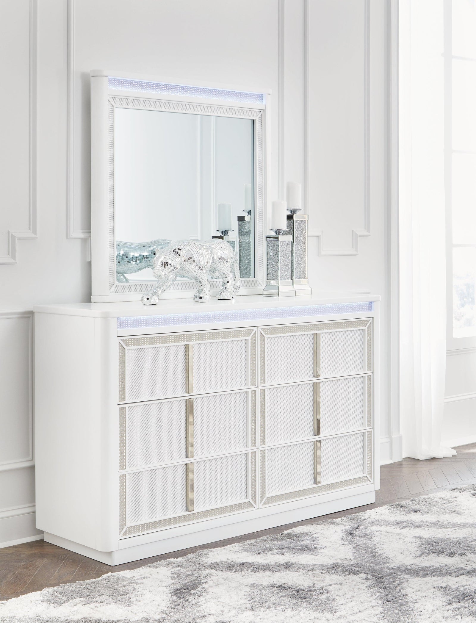 Chalanna White Dresser and Mirror - Ella Furniture