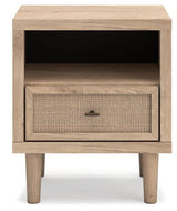USB and wireless charging ports on Cielden Two-Tone Nightstand