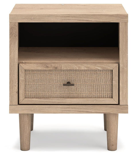 USB and wireless charging ports on Cielden Two-Tone Nightstand