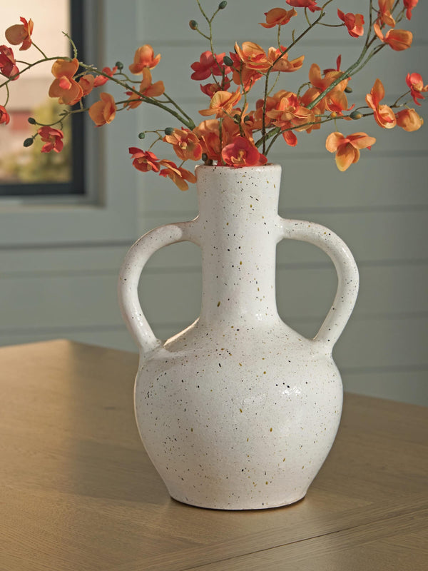 Dallinworth White/Black Vase from Decor Furniture