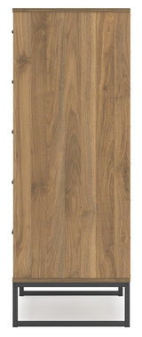 Top surface and drawers of Deanlow Chest of Drawers