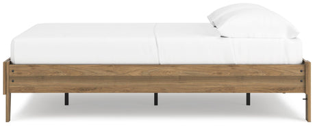 Deanlow Honey Full Platform Bed angled perspective