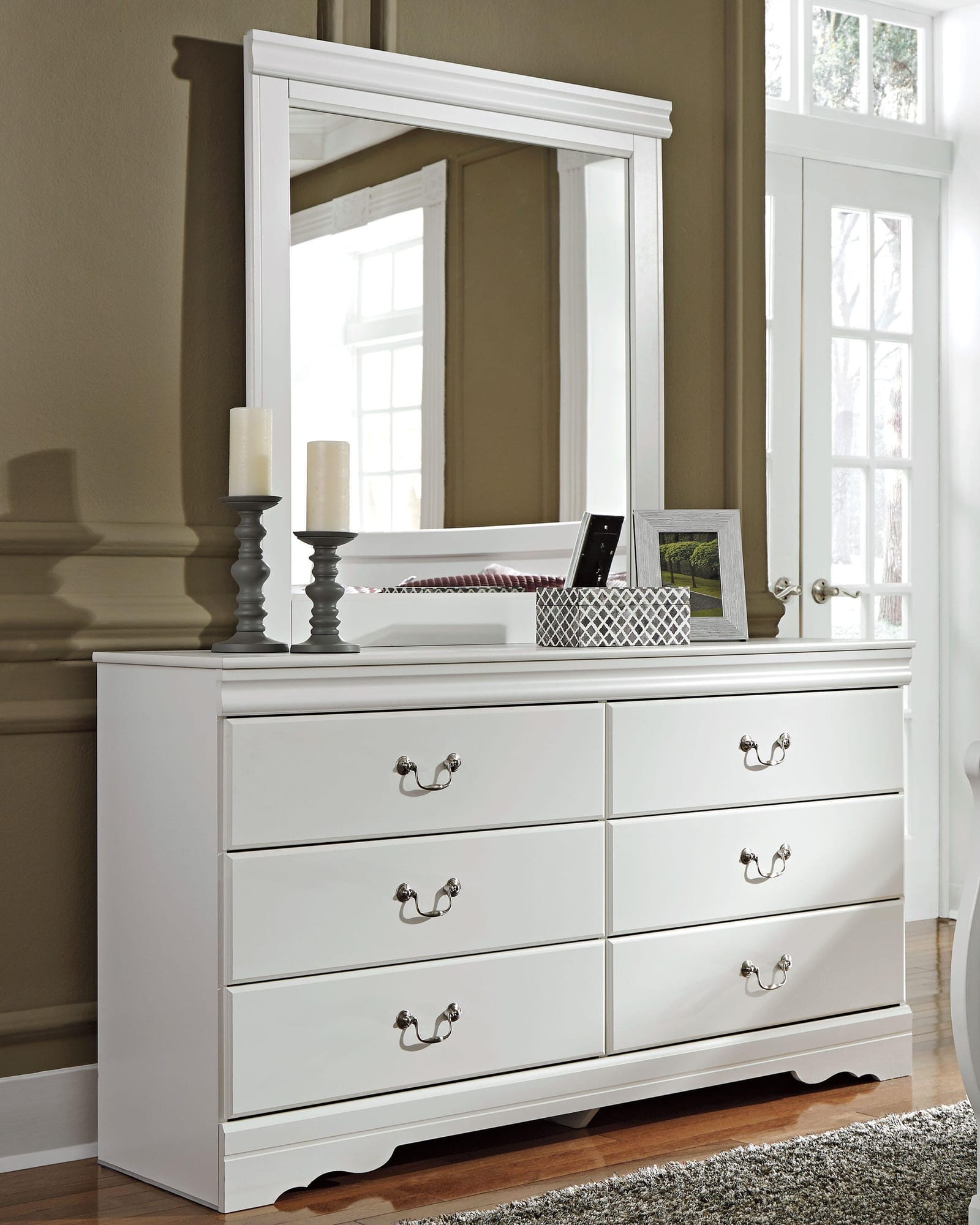 Anarasia White Sleigh Bedroom Set - Queen, Full, or Twin Queen 4: Bed, Dresser, Mirror, NightStand from Decor Furniture