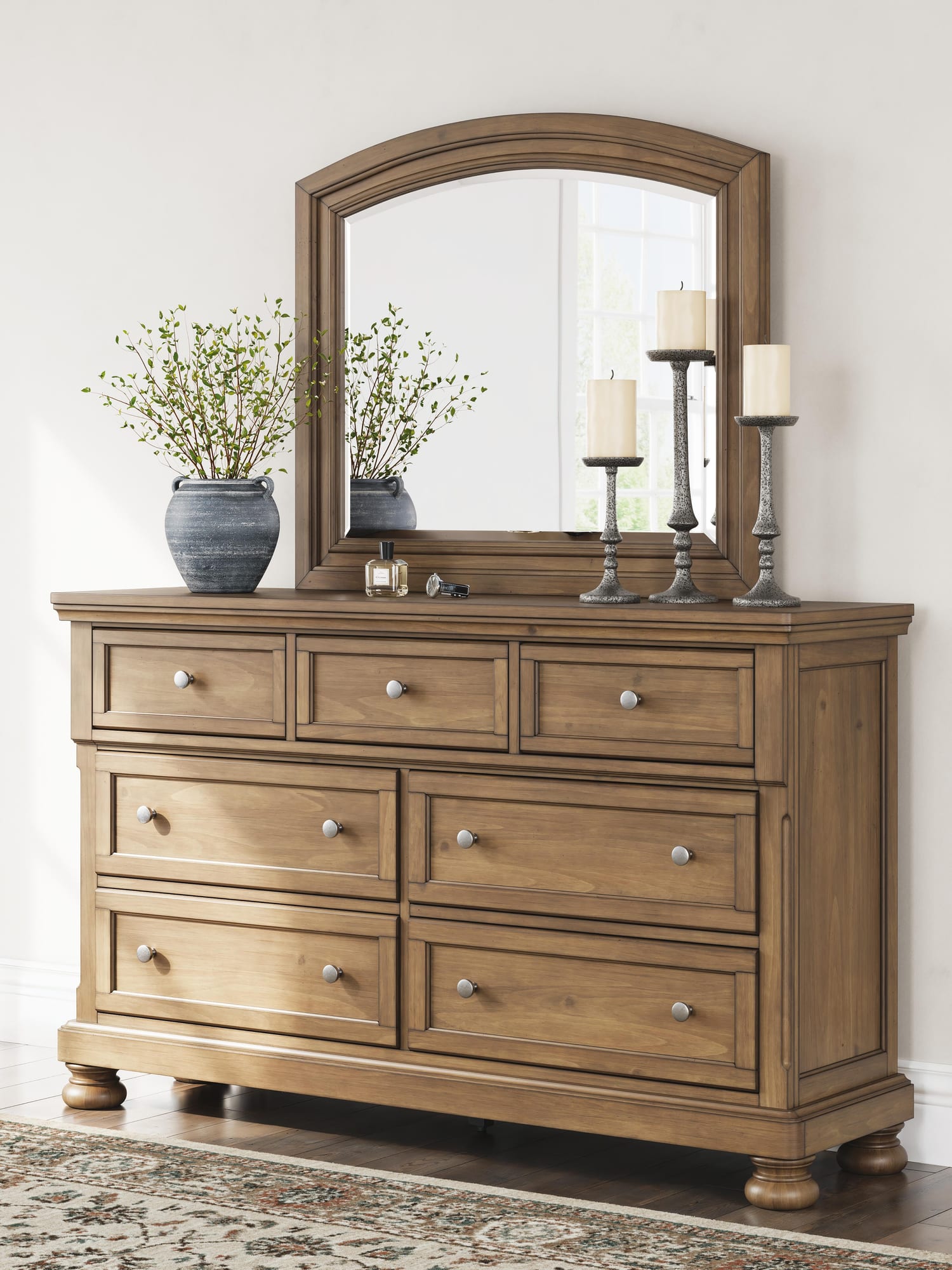 Feddinger Medium Brown Storage Sleigh Bedroom Set view 19