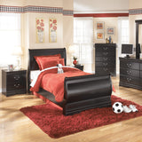 Huey Vineyard Black Sleigh Bedroom Set Queen 3: Bed, Dresser, Mirror from Decor Furniture