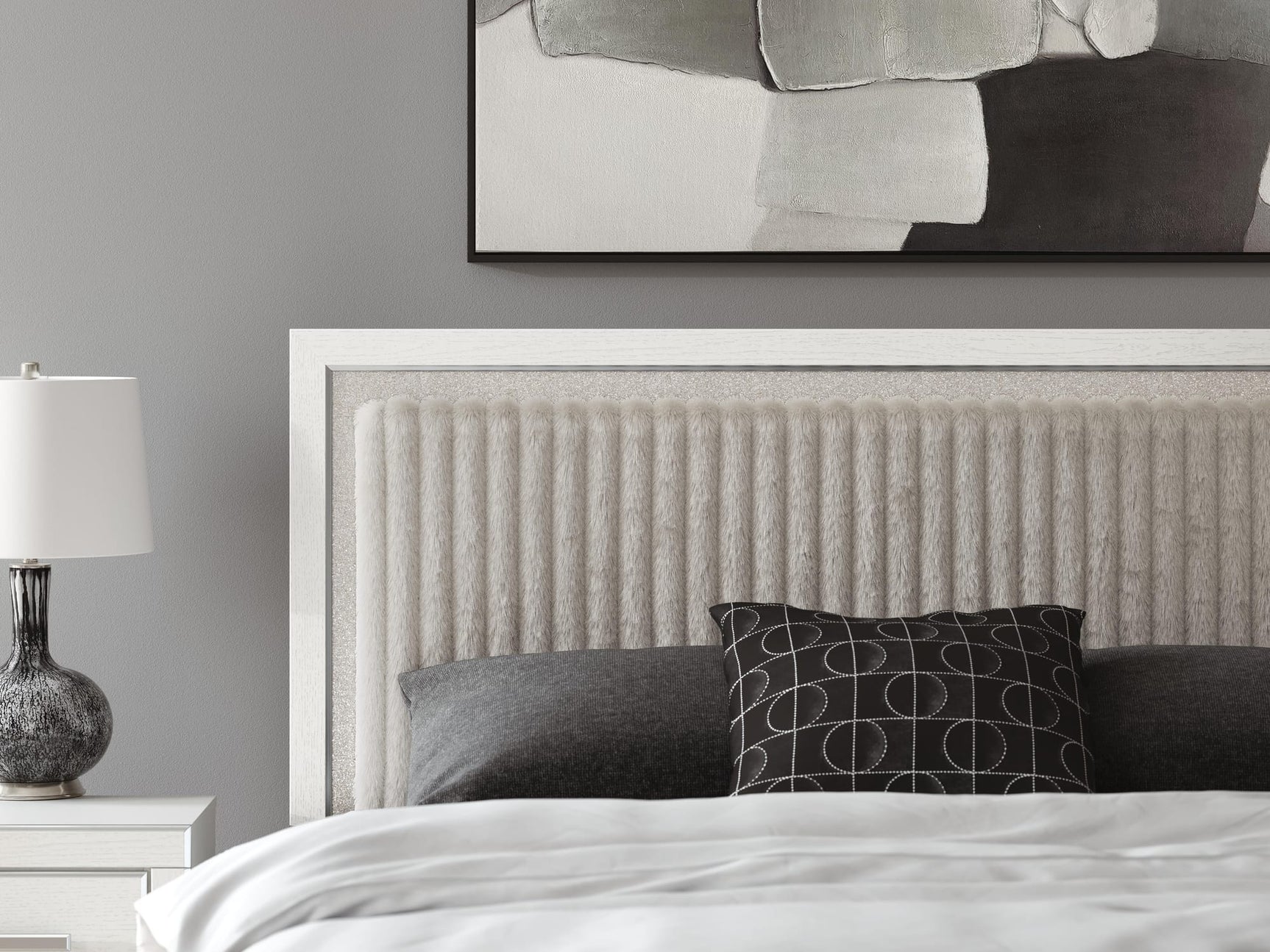 Zuraleus White Upholstered Panel Platform Platform Upholstered Bedroom Set 2 King 3: Bed, Dresser, Mirror from Decor Furniture