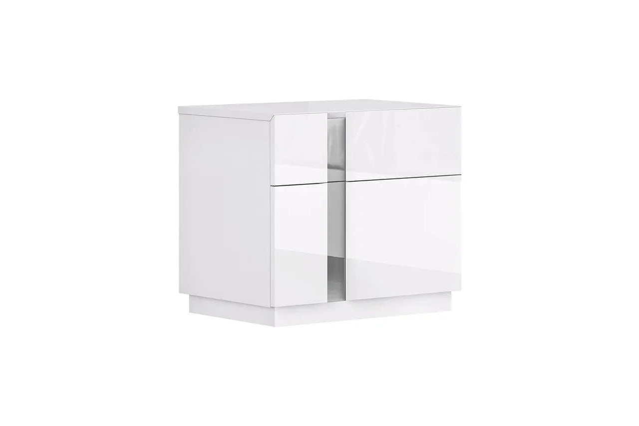 Chloe chest in a modern bedroom setting