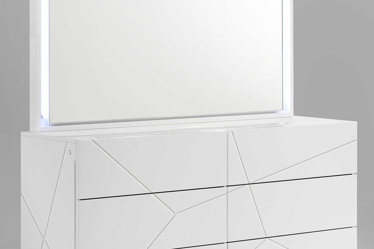 Lana White Chest detail of drawer handles and finish